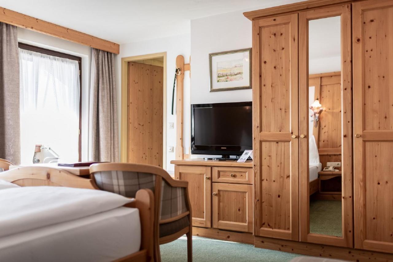 Hotel Alpenrose 3*