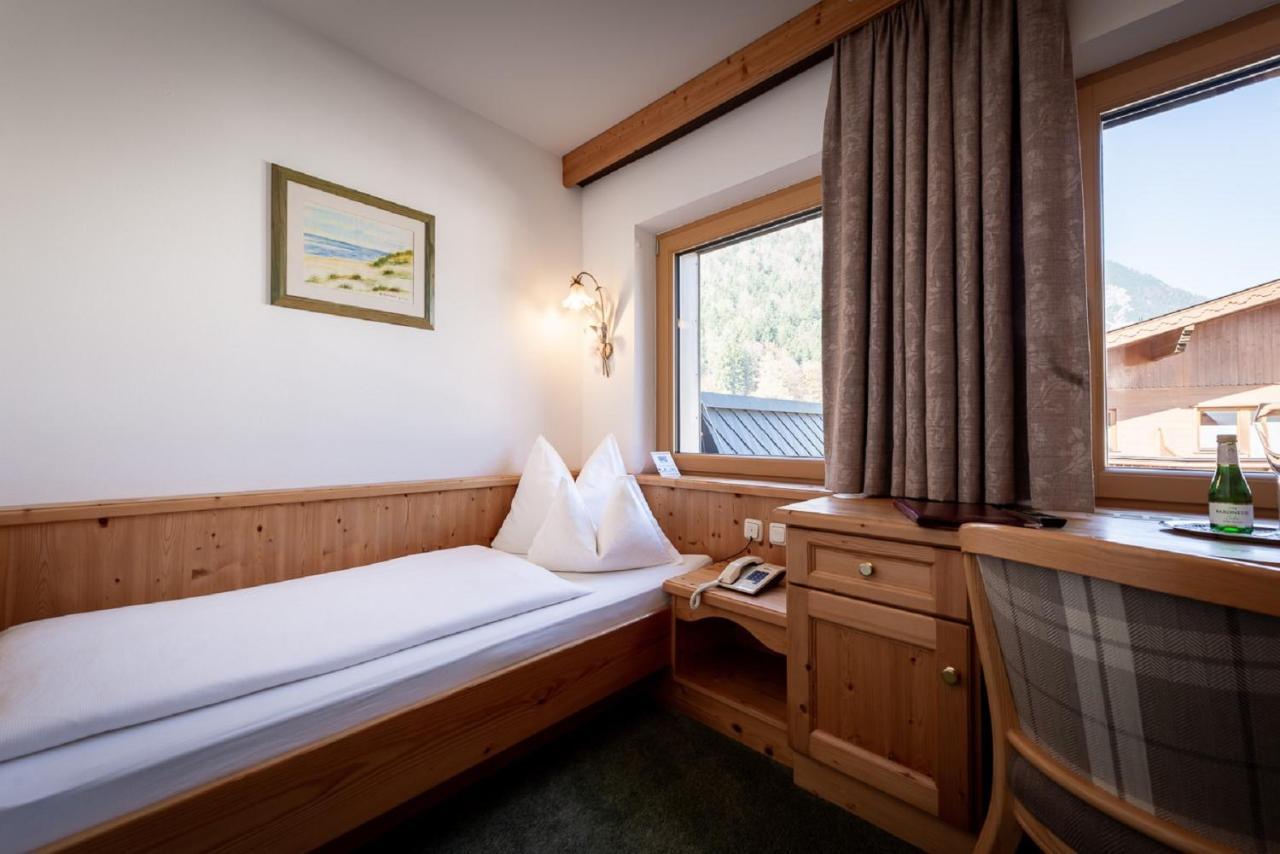 Hotel Alpenrose 3*